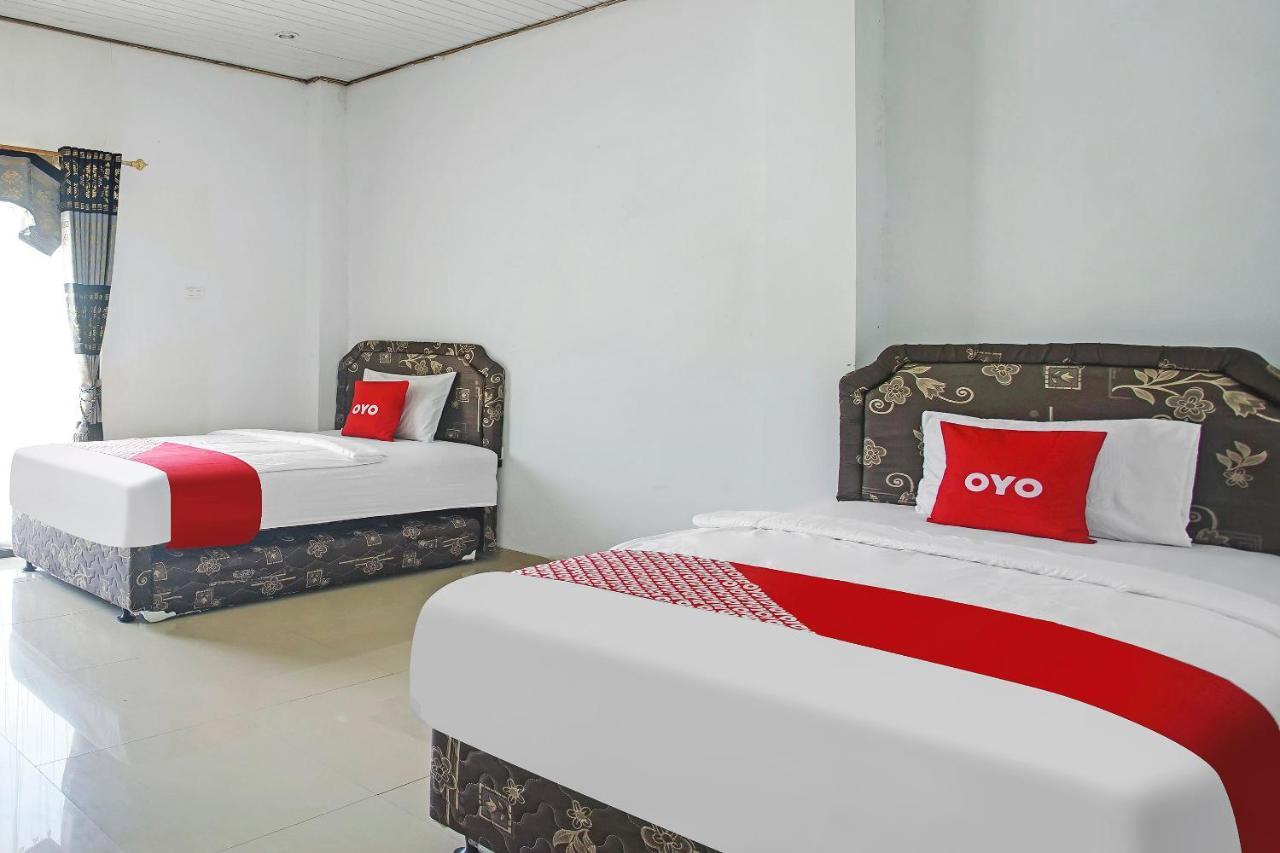 Oyo 2246 Anjung Bang Oking Hotel & Resort Pasarpulaupisang Zewnętrze zdjęcie